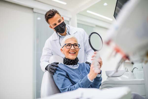 An Implant Dentist Can Replace Tooth Roots For Tooth Replacement